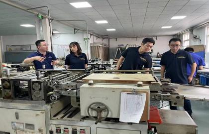 Hyundai (Jiangsu) Construction Machinery Co., Ltd. visita la fabbrica Headman